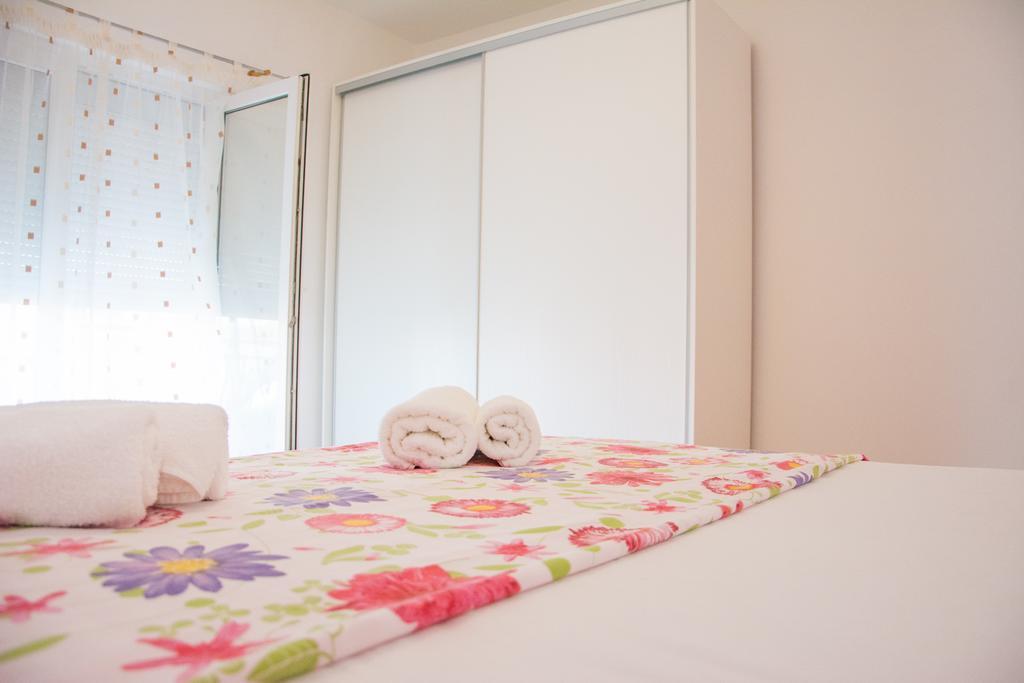 Apartment Klara Biograd Na Moru Extérieur photo
